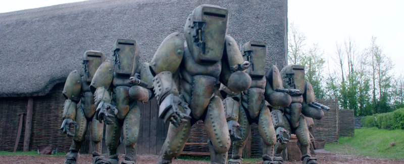 Illustration for article titled All the New Craziness We Spotted in Doctor Who's Latest Trailer
